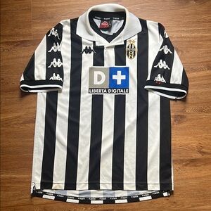 Juventus Kappa Men's Soccer Jersey Size L Black/White Striped LIBERTÀ DIGITALE